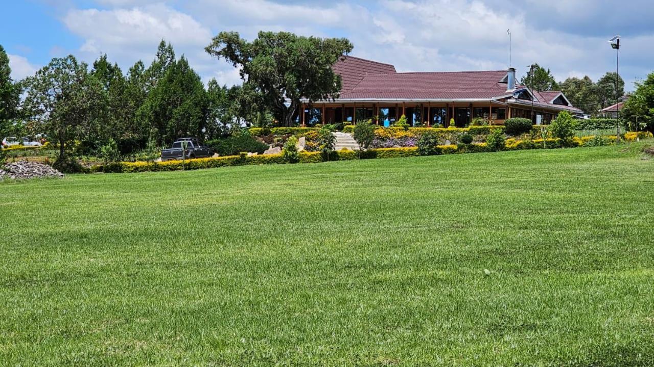 Juniper Park Resort Nyahururu Exteriör bild